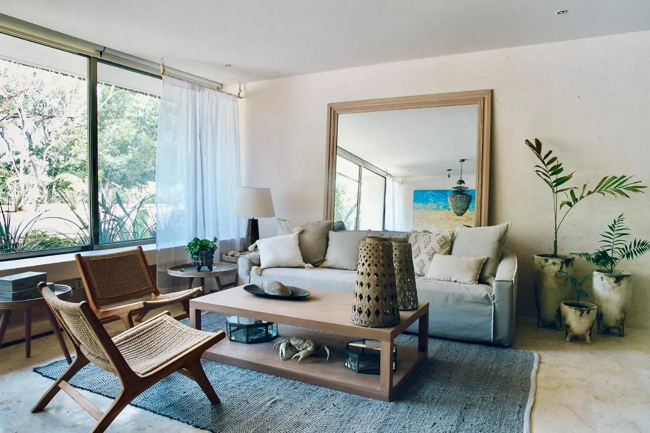 Luxury Tulum Retreat With 3Br & Private Pool location